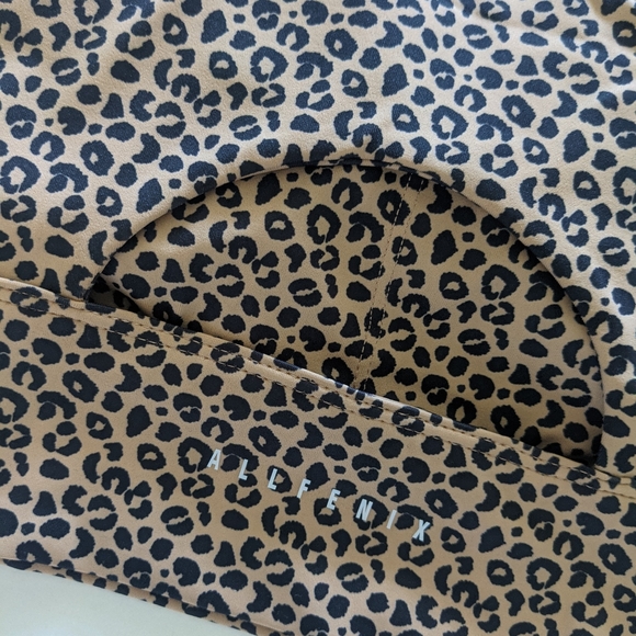 {All Fenix} Brand New Camel Sandy Longline Bra - Picture 6 of 9